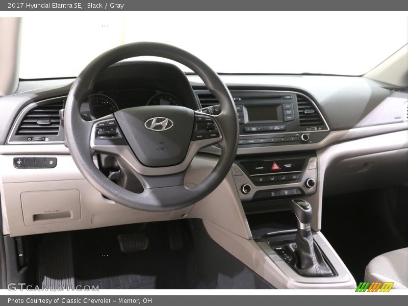 Black / Gray 2017 Hyundai Elantra SE