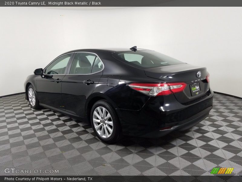 Midnight Black Metallic / Black 2020 Toyota Camry LE