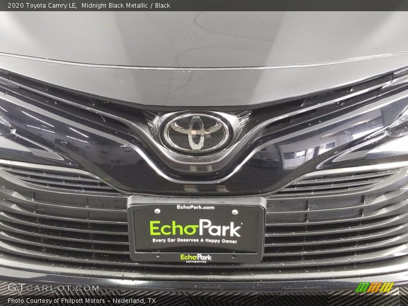 Midnight Black Metallic / Black 2020 Toyota Camry LE