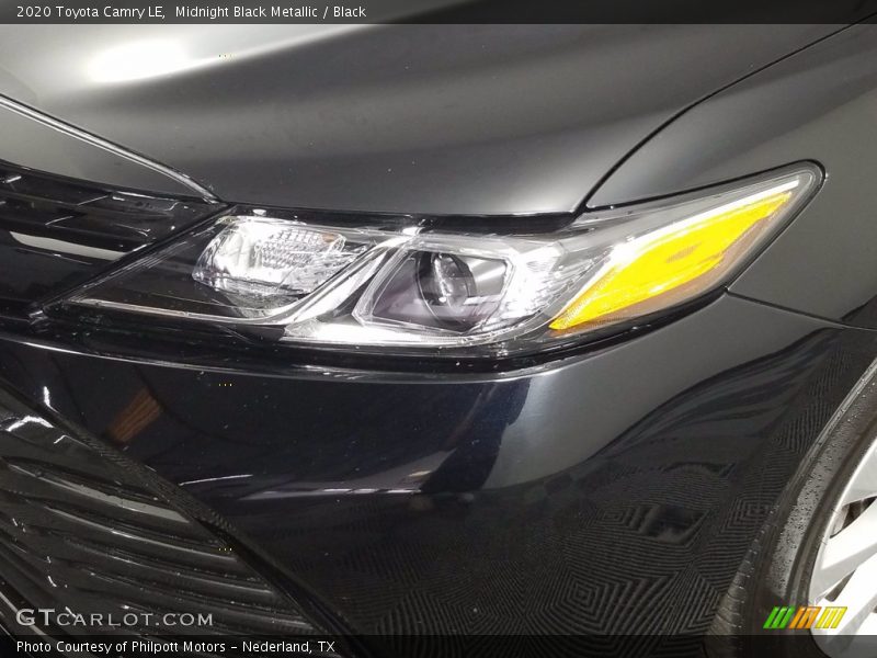Midnight Black Metallic / Black 2020 Toyota Camry LE