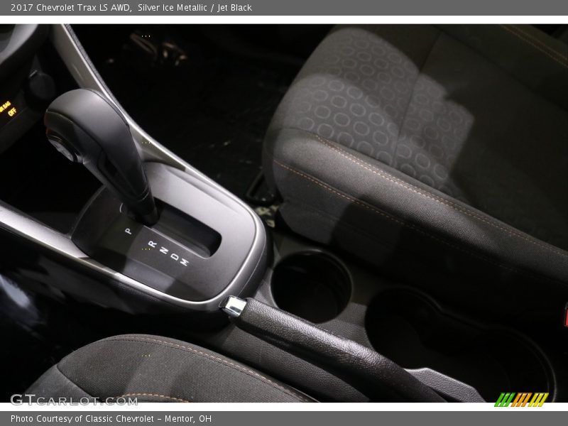 Silver Ice Metallic / Jet Black 2017 Chevrolet Trax LS AWD