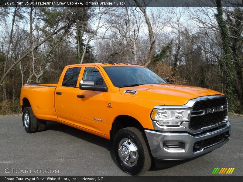 Front 3/4 View of 2020 3500 Tradesman Crew Cab 4x4