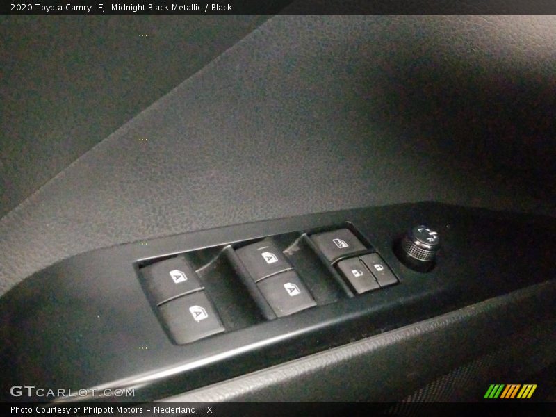 Midnight Black Metallic / Black 2020 Toyota Camry LE