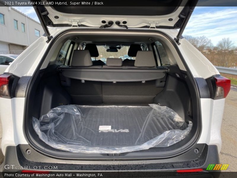 Super White / Black 2021 Toyota RAV4 XLE AWD Hybrid