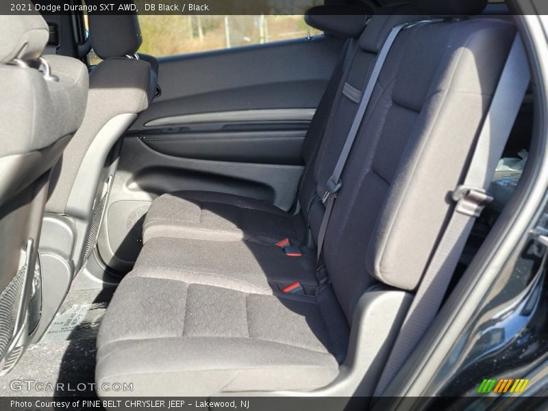 DB Black / Black 2021 Dodge Durango SXT AWD