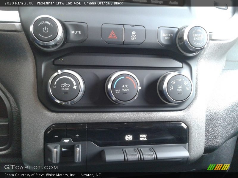 Controls of 2020 3500 Tradesman Crew Cab 4x4