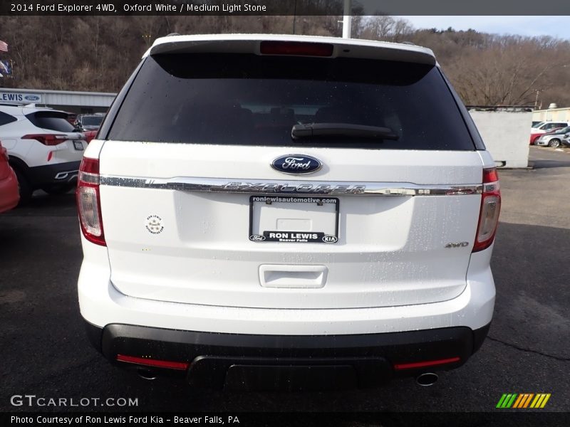 Oxford White / Medium Light Stone 2014 Ford Explorer 4WD