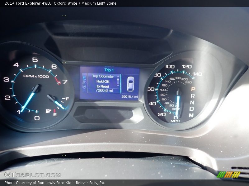 Oxford White / Medium Light Stone 2014 Ford Explorer 4WD