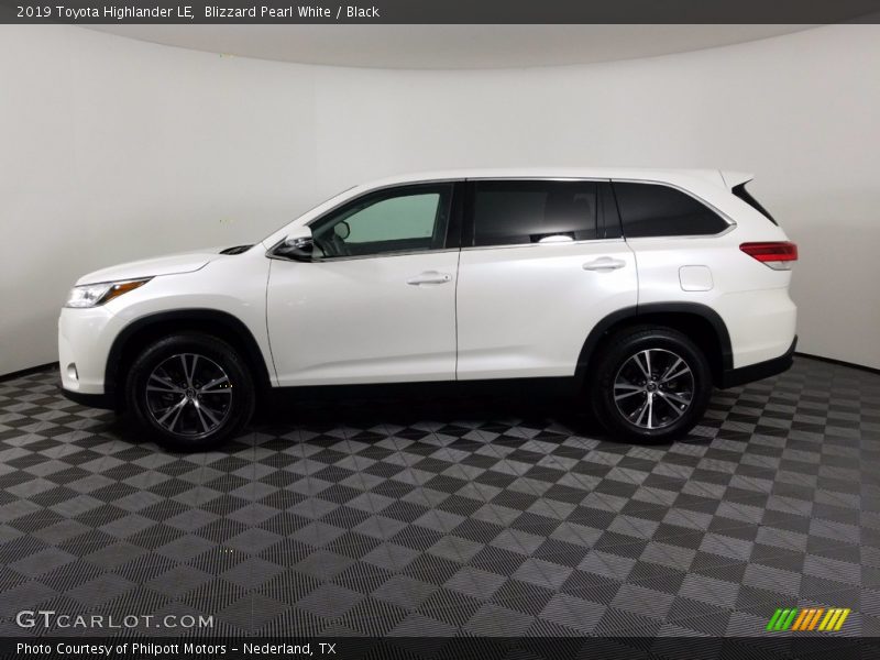 Blizzard Pearl White / Black 2019 Toyota Highlander LE