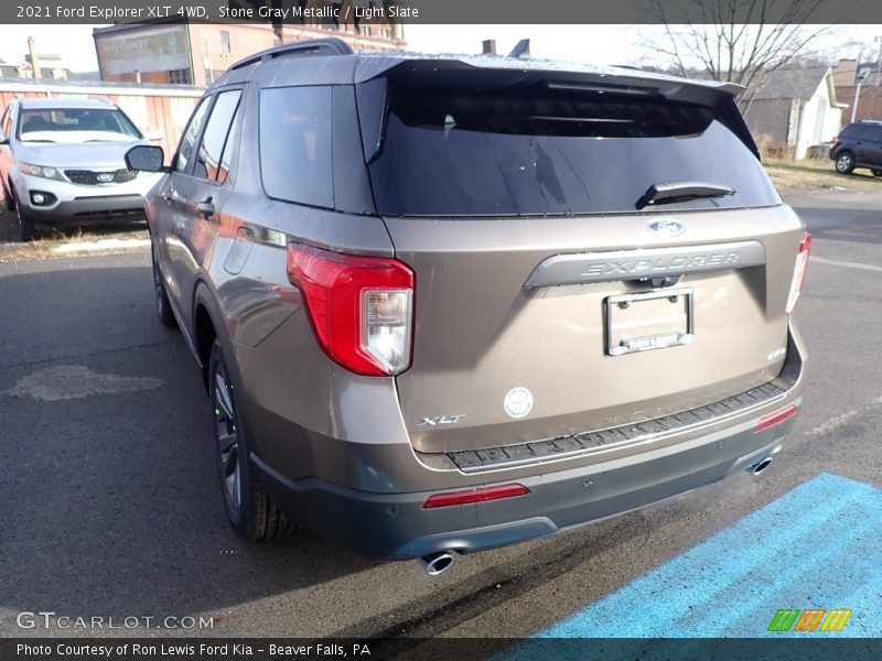 Stone Gray Metallic / Light Slate 2021 Ford Explorer XLT 4WD