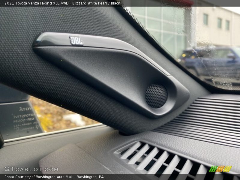 Blizzard White Pearl / Black 2021 Toyota Venza Hybrid XLE AWD