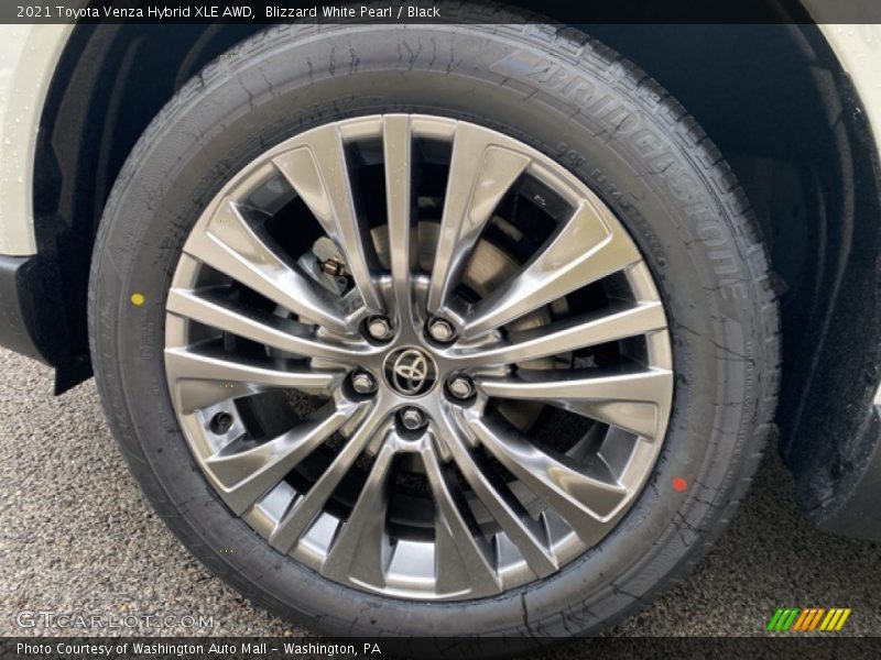 Blizzard White Pearl / Black 2021 Toyota Venza Hybrid XLE AWD