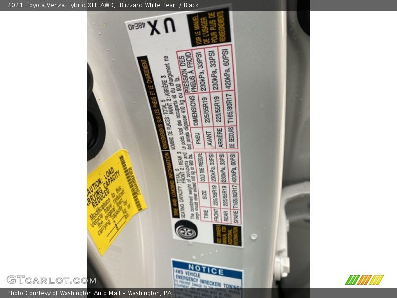 Blizzard White Pearl / Black 2021 Toyota Venza Hybrid XLE AWD