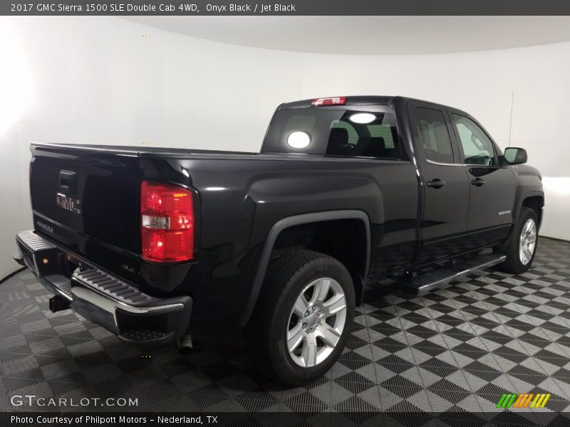 Onyx Black / Jet Black 2017 GMC Sierra 1500 SLE Double Cab 4WD