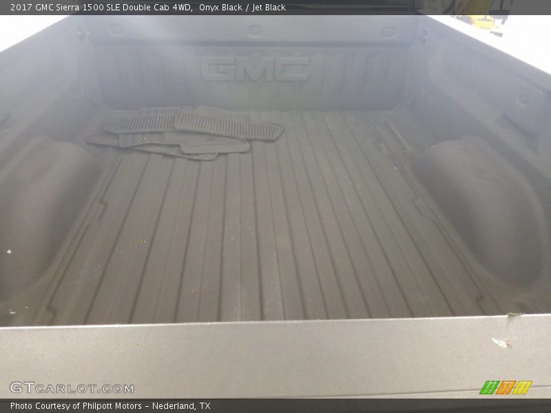 Onyx Black / Jet Black 2017 GMC Sierra 1500 SLE Double Cab 4WD