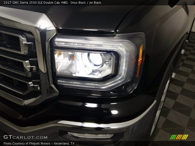 Onyx Black / Jet Black 2017 GMC Sierra 1500 SLE Double Cab 4WD