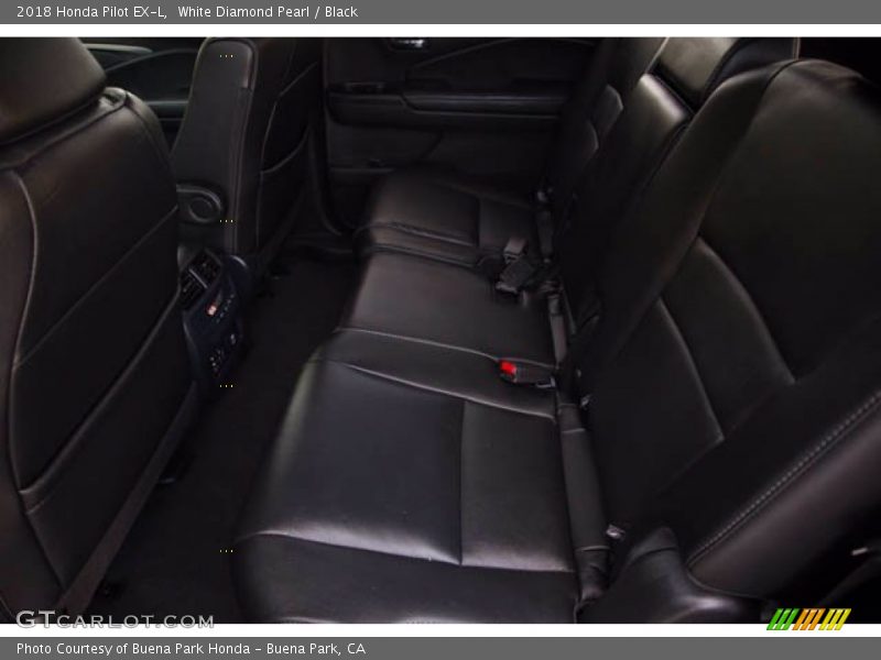 White Diamond Pearl / Black 2018 Honda Pilot EX-L