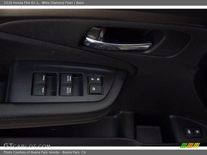 White Diamond Pearl / Black 2018 Honda Pilot EX-L