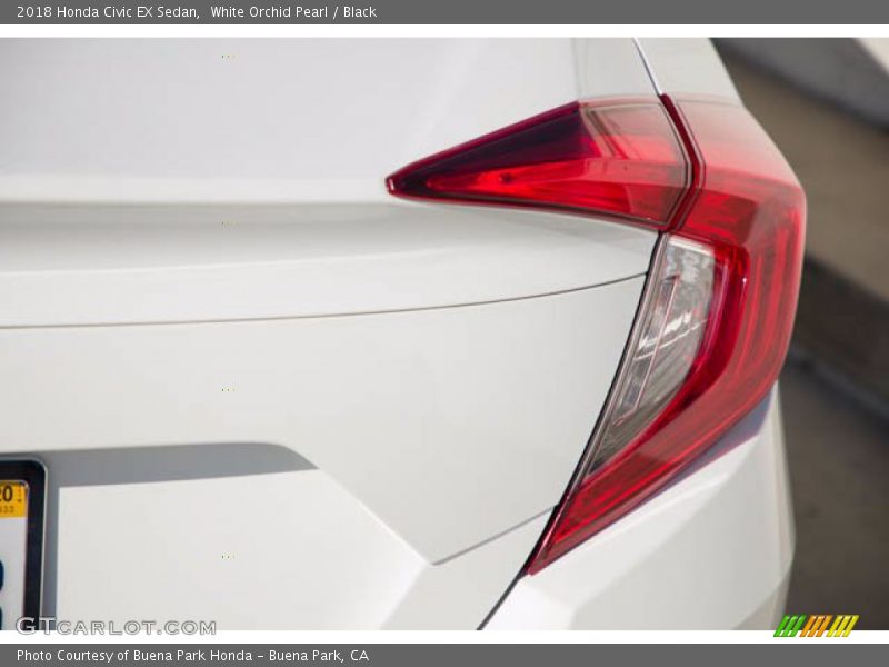 White Orchid Pearl / Black 2018 Honda Civic EX Sedan