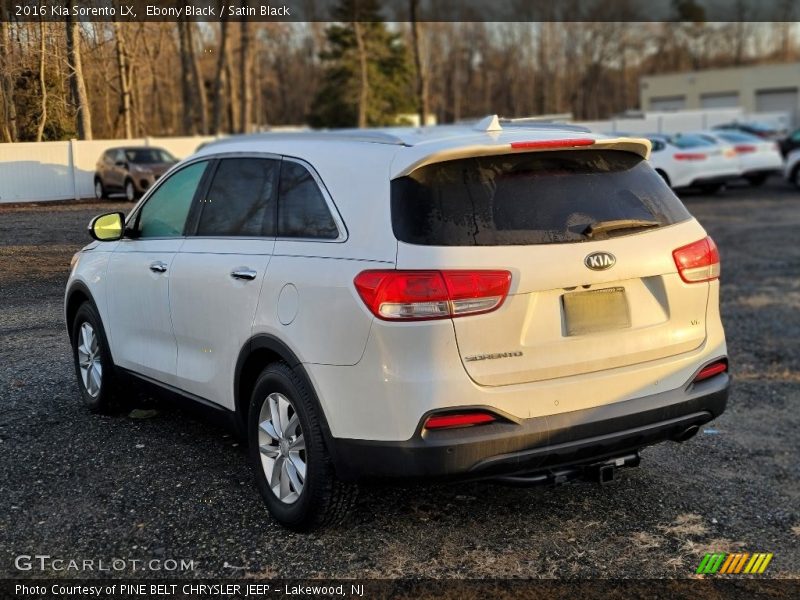 Ebony Black / Satin Black 2016 Kia Sorento LX