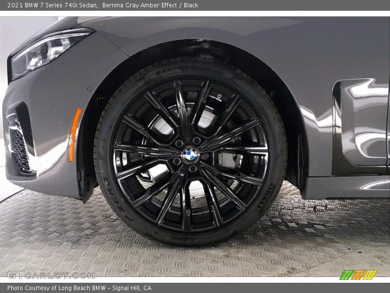 Bernina Gray Amber Effect / Black 2021 BMW 7 Series 740i Sedan