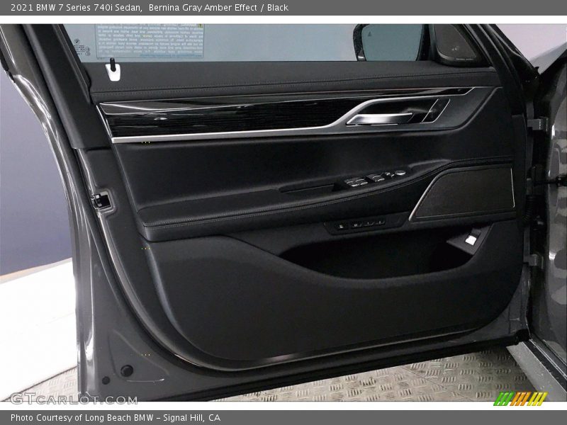 Bernina Gray Amber Effect / Black 2021 BMW 7 Series 740i Sedan
