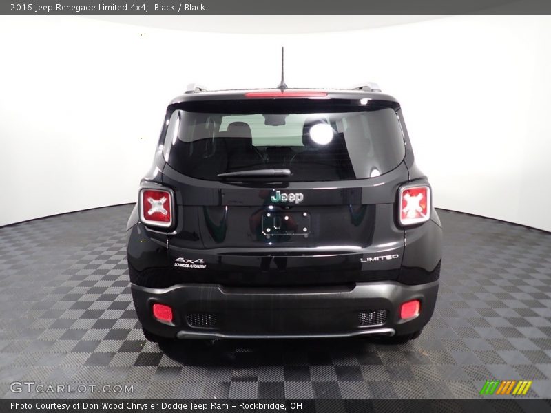 Black / Black 2016 Jeep Renegade Limited 4x4