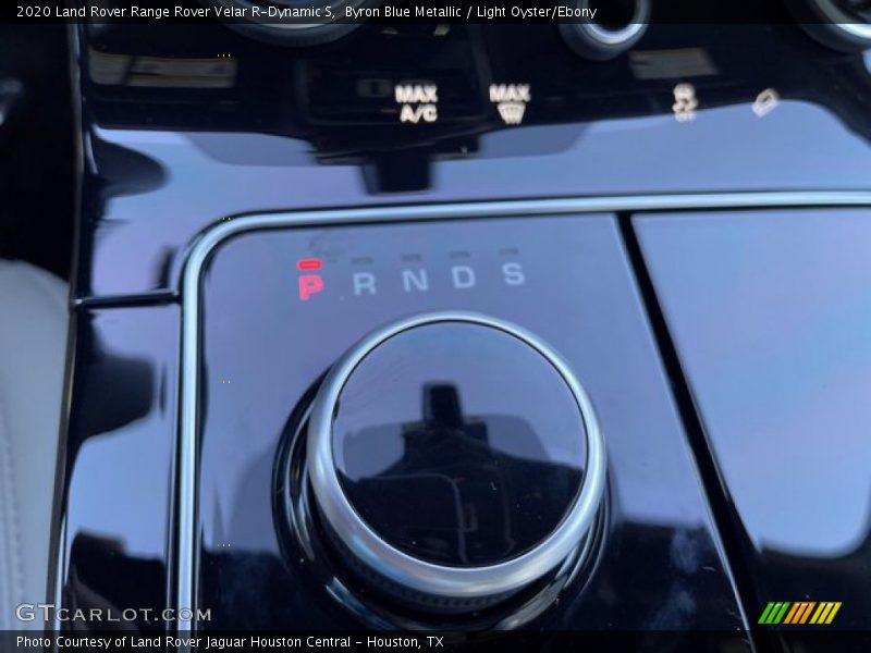 Byron Blue Metallic / Light Oyster/Ebony 2020 Land Rover Range Rover Velar R-Dynamic S