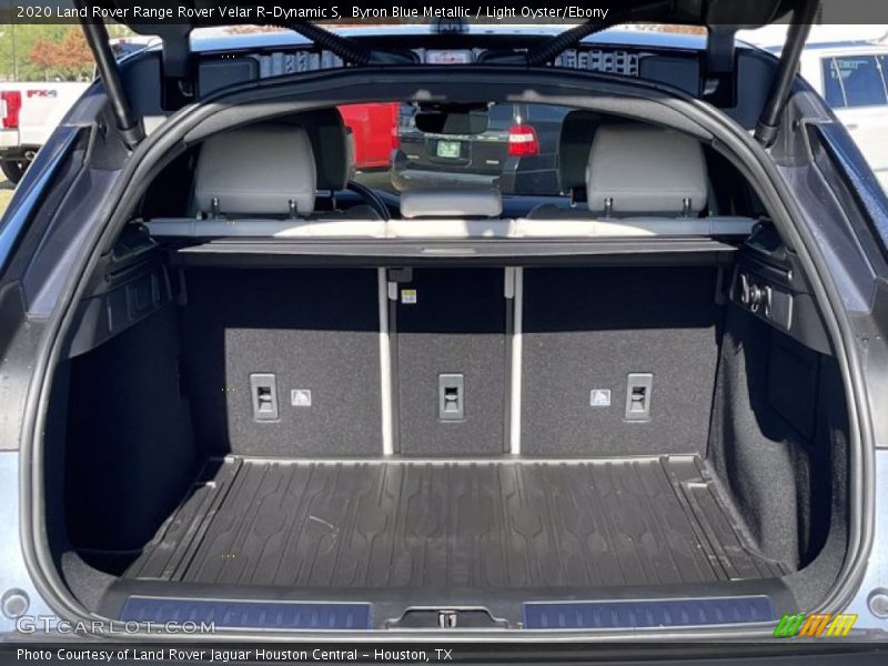 Byron Blue Metallic / Light Oyster/Ebony 2020 Land Rover Range Rover Velar R-Dynamic S