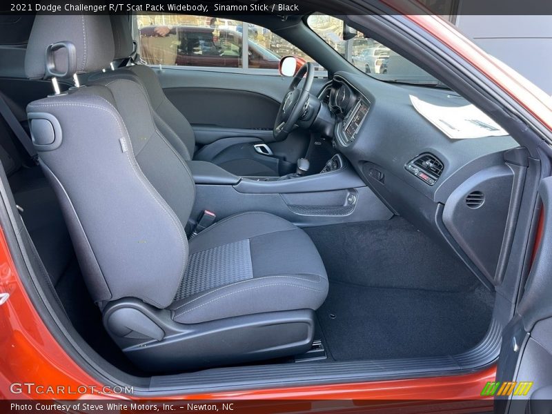 Front Seat of 2021 Challenger R/T Scat Pack Widebody