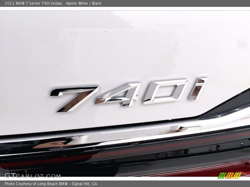 Alpine White / Black 2021 BMW 7 Series 740i Sedan