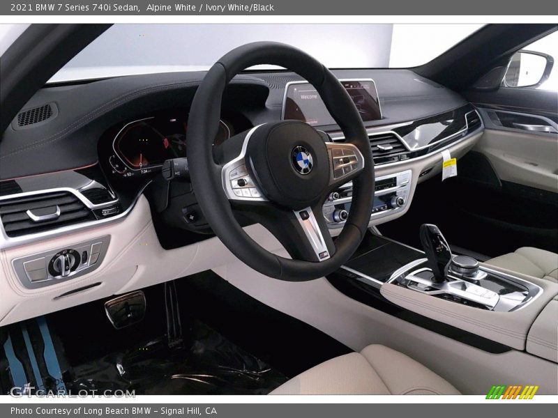 Alpine White / Ivory White/Black 2021 BMW 7 Series 740i Sedan