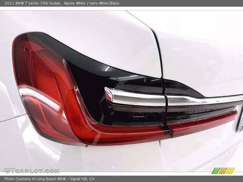 Alpine White / Ivory White/Black 2021 BMW 7 Series 740i Sedan