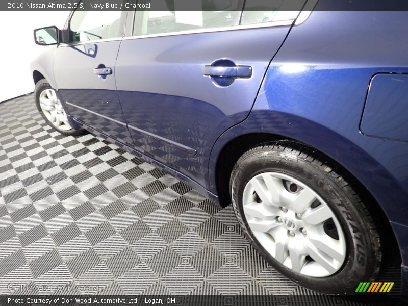 Navy Blue / Charcoal 2010 Nissan Altima 2.5 S