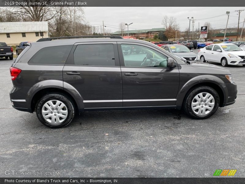 Granite Pearl / Black 2019 Dodge Journey SE