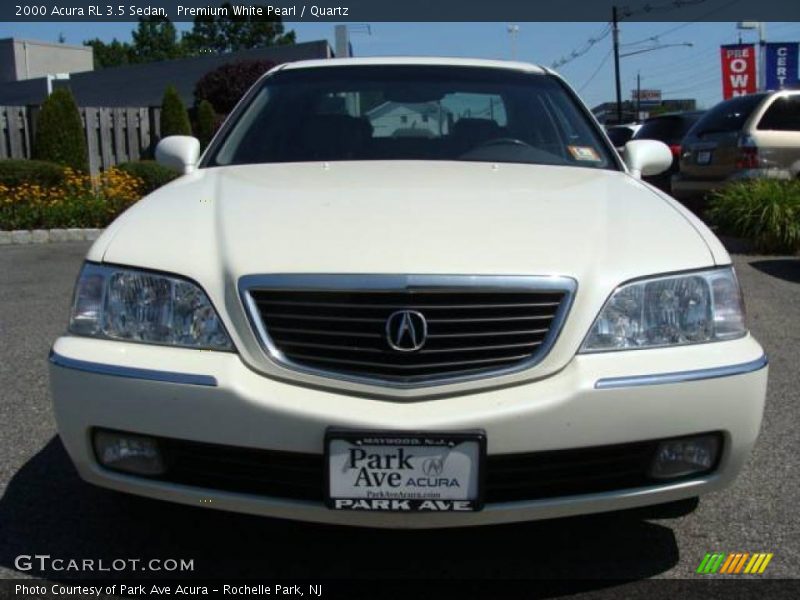 Premium White Pearl / Quartz 2000 Acura RL 3.5 Sedan