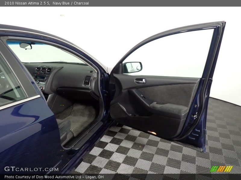 Navy Blue / Charcoal 2010 Nissan Altima 2.5 S