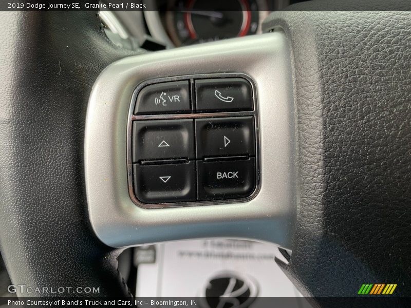 Granite Pearl / Black 2019 Dodge Journey SE