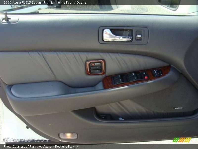 Premium White Pearl / Quartz 2000 Acura RL 3.5 Sedan