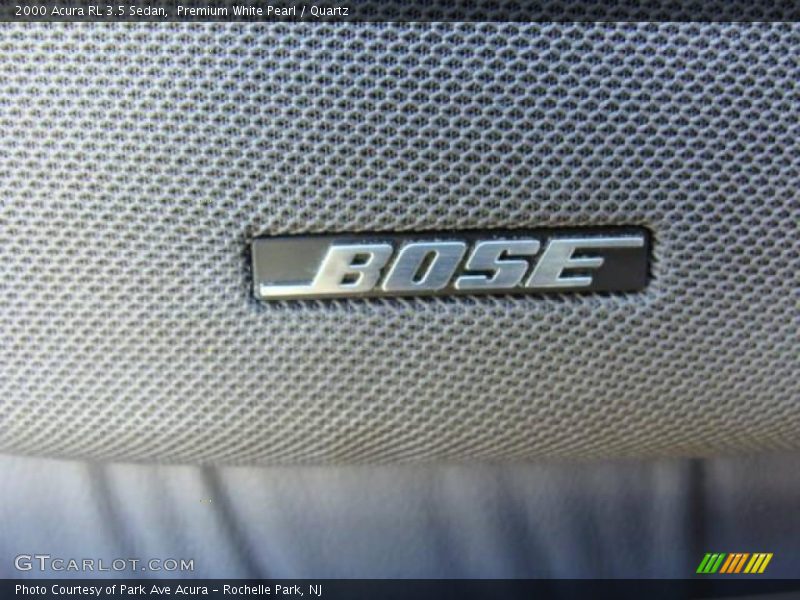 Premium White Pearl / Quartz 2000 Acura RL 3.5 Sedan