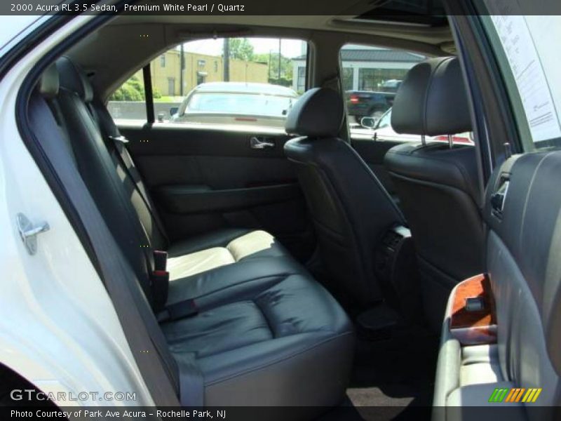 Premium White Pearl / Quartz 2000 Acura RL 3.5 Sedan