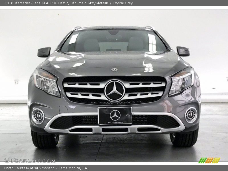 Mountain Grey Metallic / Crystal Grey 2018 Mercedes-Benz GLA 250 4Matic