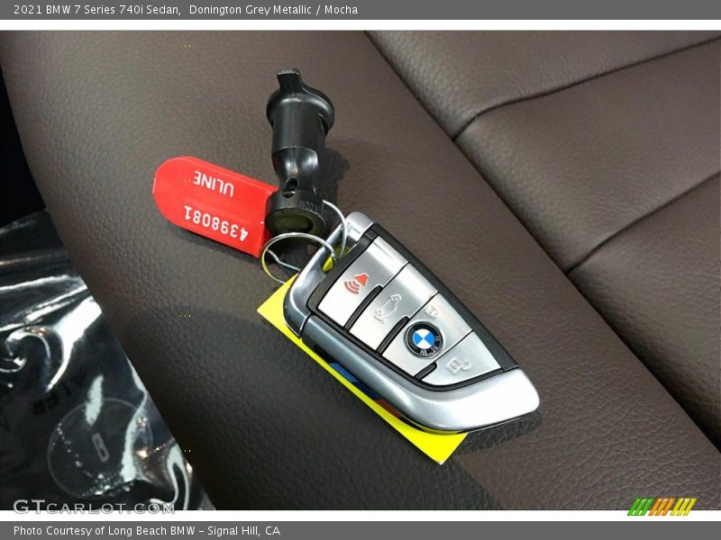 Donington Grey Metallic / Mocha 2021 BMW 7 Series 740i Sedan