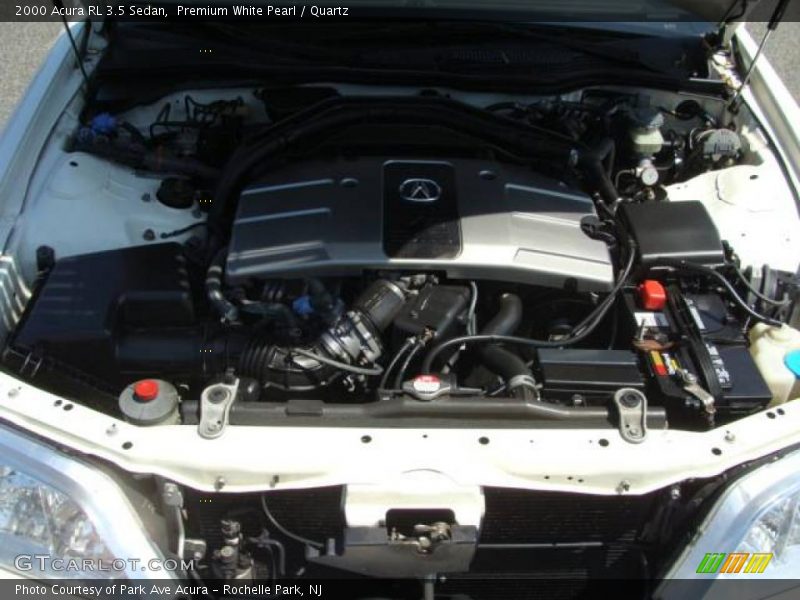 Premium White Pearl / Quartz 2000 Acura RL 3.5 Sedan