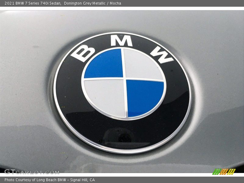 Donington Grey Metallic / Mocha 2021 BMW 7 Series 740i Sedan