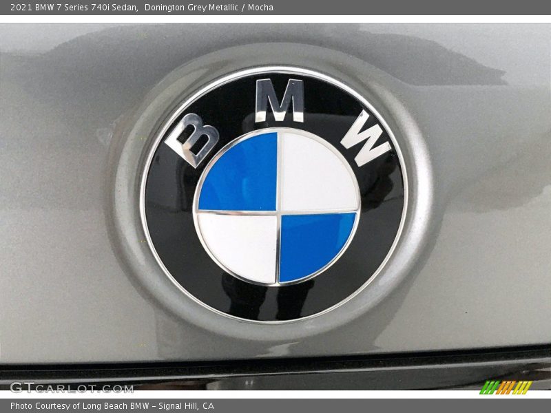 Donington Grey Metallic / Mocha 2021 BMW 7 Series 740i Sedan