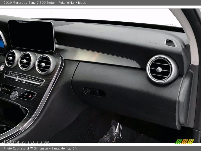 Polar White / Black 2019 Mercedes-Benz C 300 Sedan