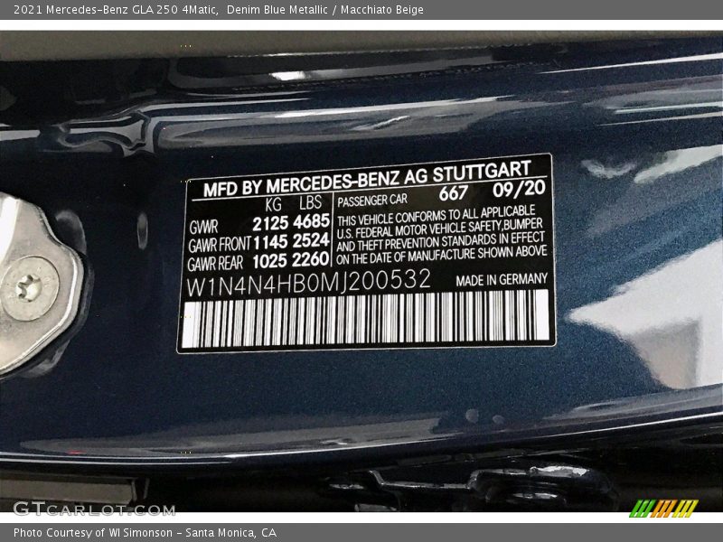 Denim Blue Metallic / Macchiato Beige 2021 Mercedes-Benz GLA 250 4Matic