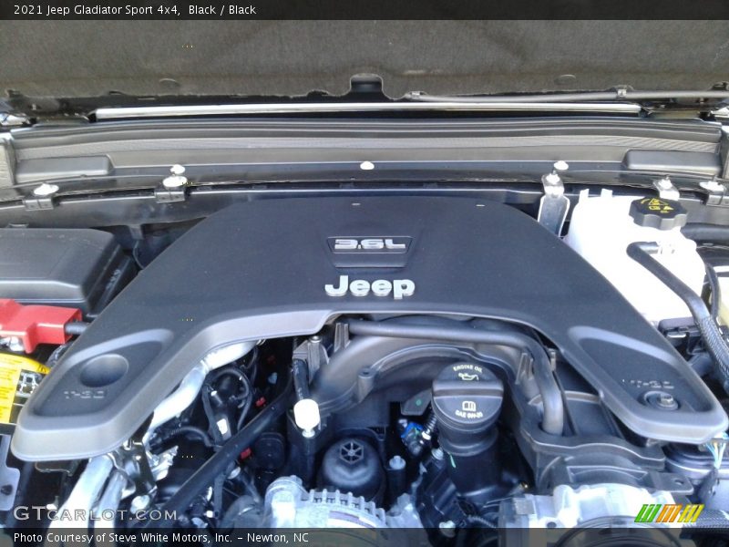 Black / Black 2021 Jeep Gladiator Sport 4x4