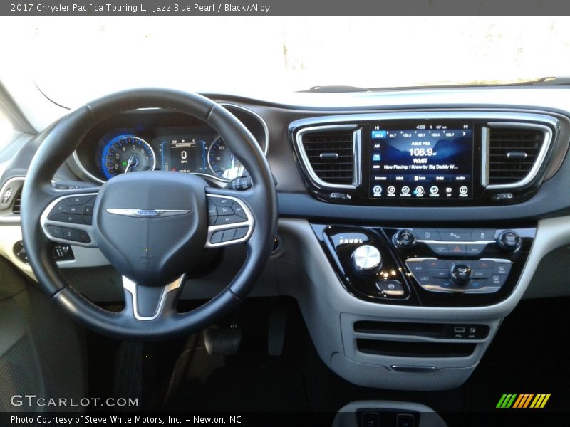 Jazz Blue Pearl / Black/Alloy 2017 Chrysler Pacifica Touring L
